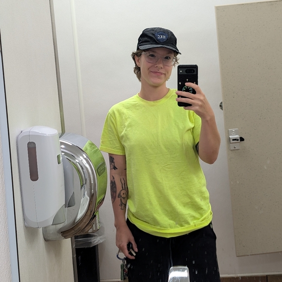 Meet your Posher, Tea - Picture 1 of 1